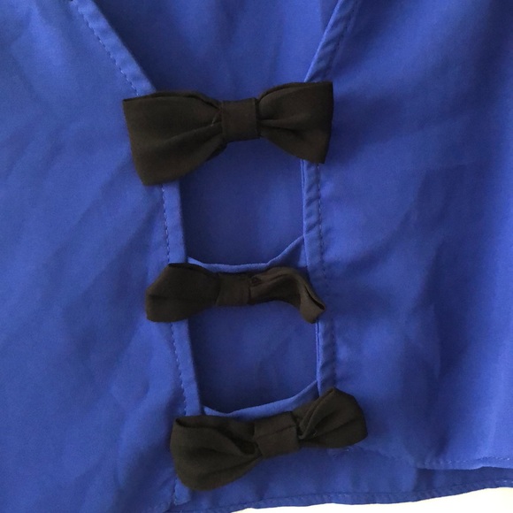 Crop top - Picture 3 of 5